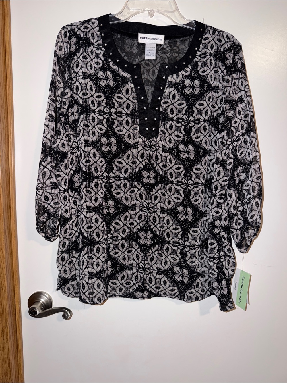 Cathy Daniels Black & White Printed Stud-Trim Tunic